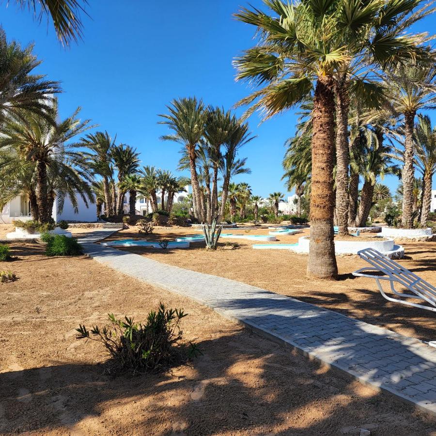 Golf Beach & Thalasso- Families And Couples Triffa Exterior photo