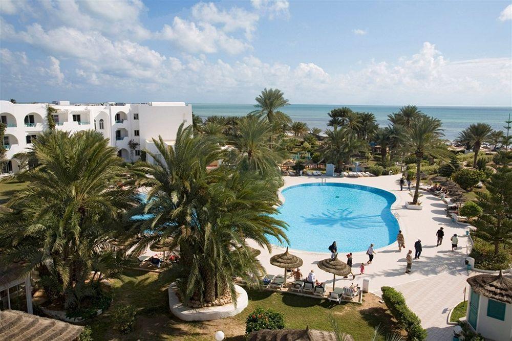 Golf Beach & Thalasso- Families And Couples Triffa Exterior photo